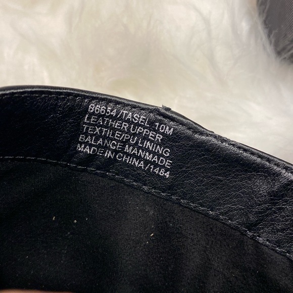 Blondo Tasel Waterproof Black Leather Block Heel Ankle Booties Boots, Size 10 - Picture 13 of 15